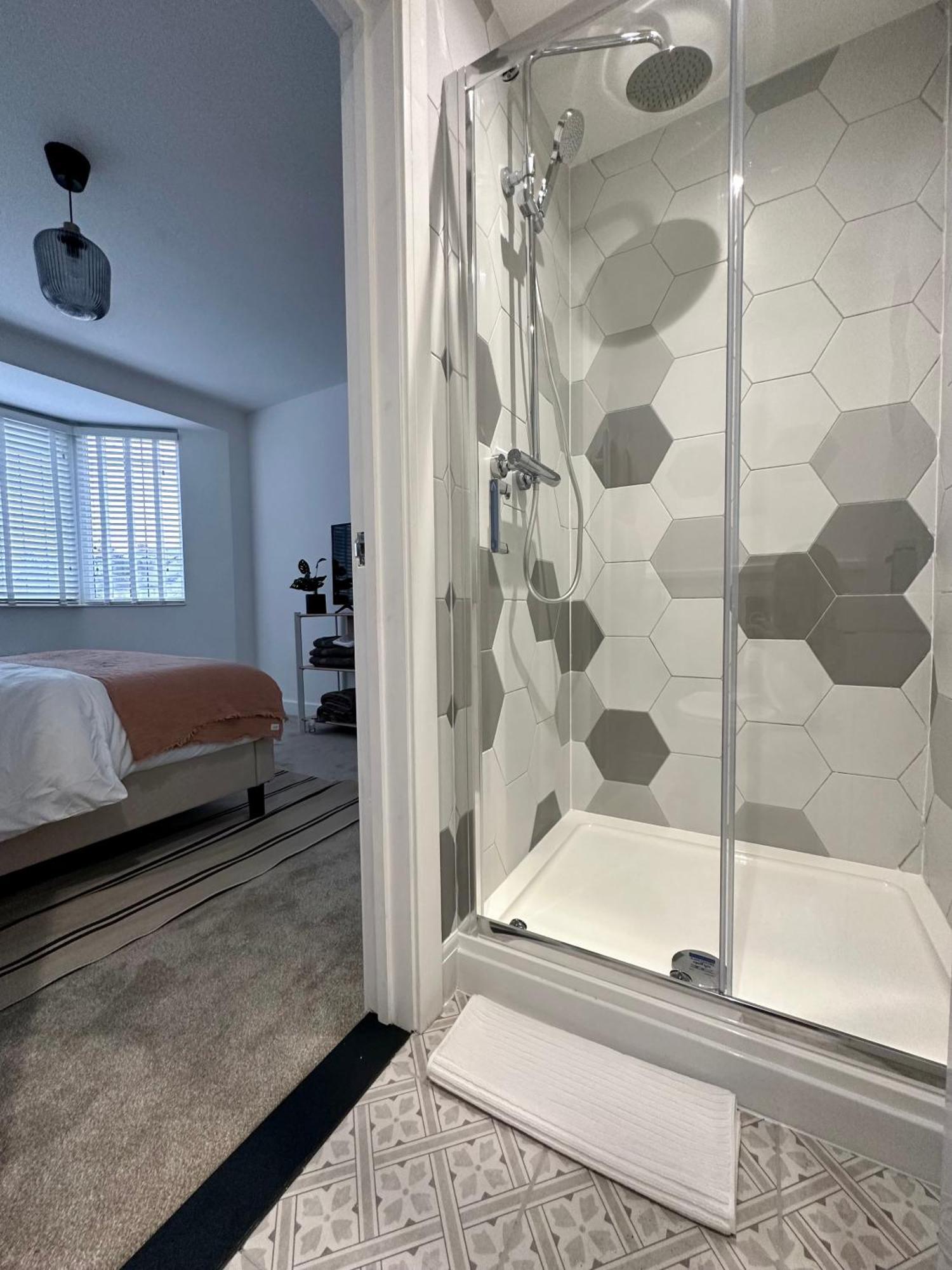 Clover Lodge Portsmouth Luxury Home With Off Road Free Parking Zewnętrze zdjęcie