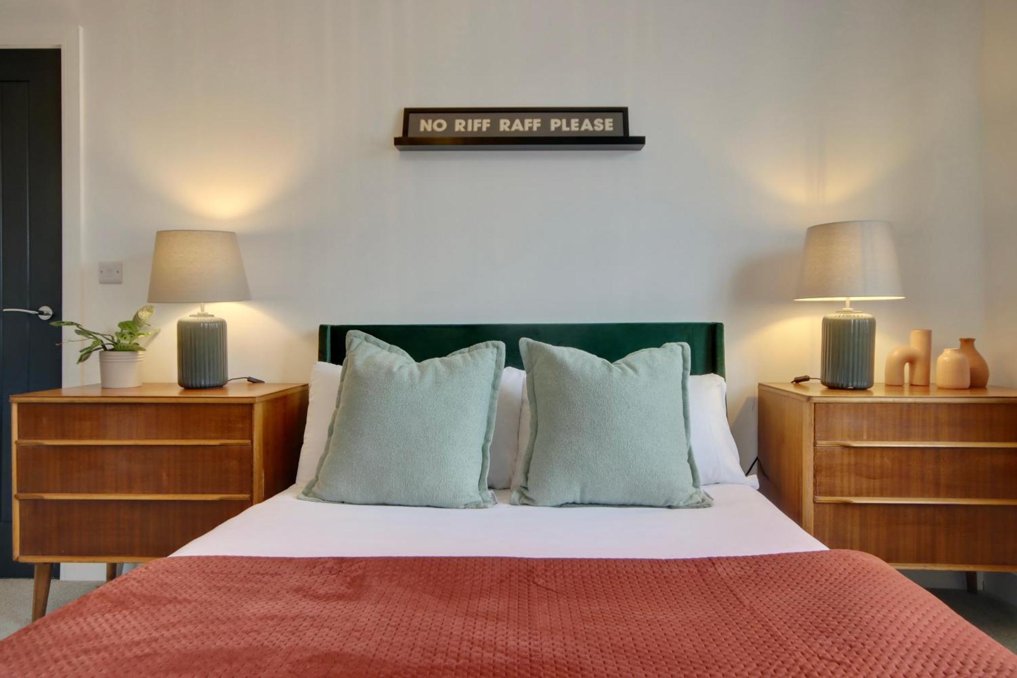 Clover Lodge Portsmouth Luxury Home With Off Road Free Parking Zewnętrze zdjęcie